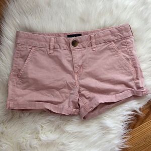 Dusty Pink kaki shorts from AEO